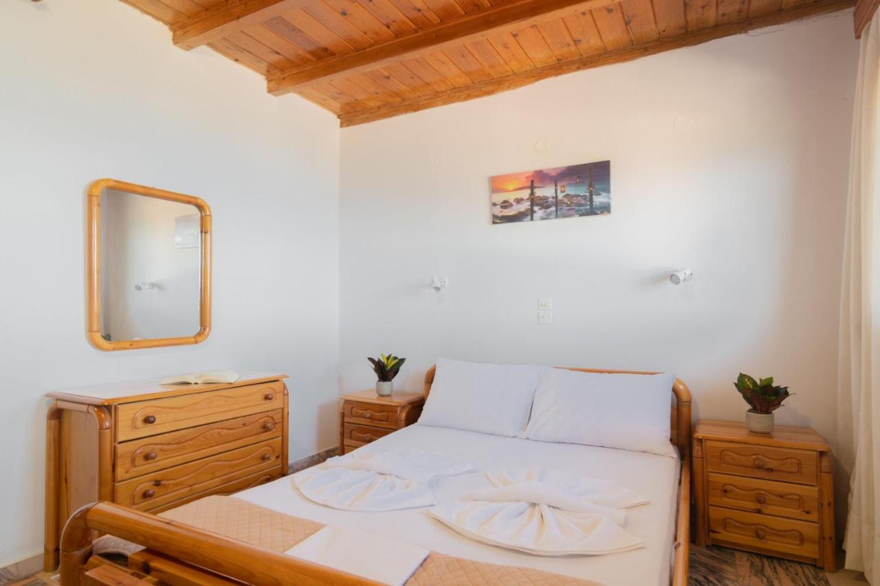 Agnadi Sea View Apartments اليكاناس المظهر الخارجي الصورة