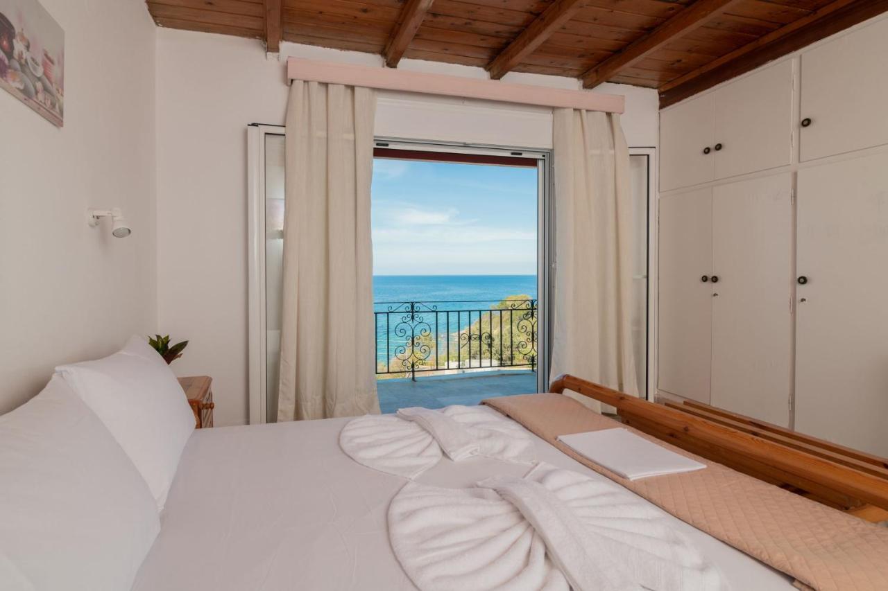 Agnadi Sea View Apartments اليكاناس المظهر الخارجي الصورة