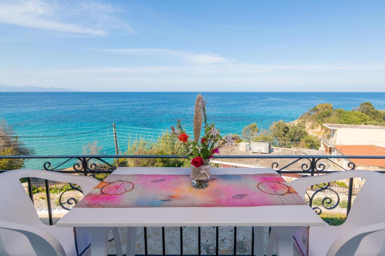 Agnadi Sea View Apartments اليكاناس المظهر الخارجي الصورة